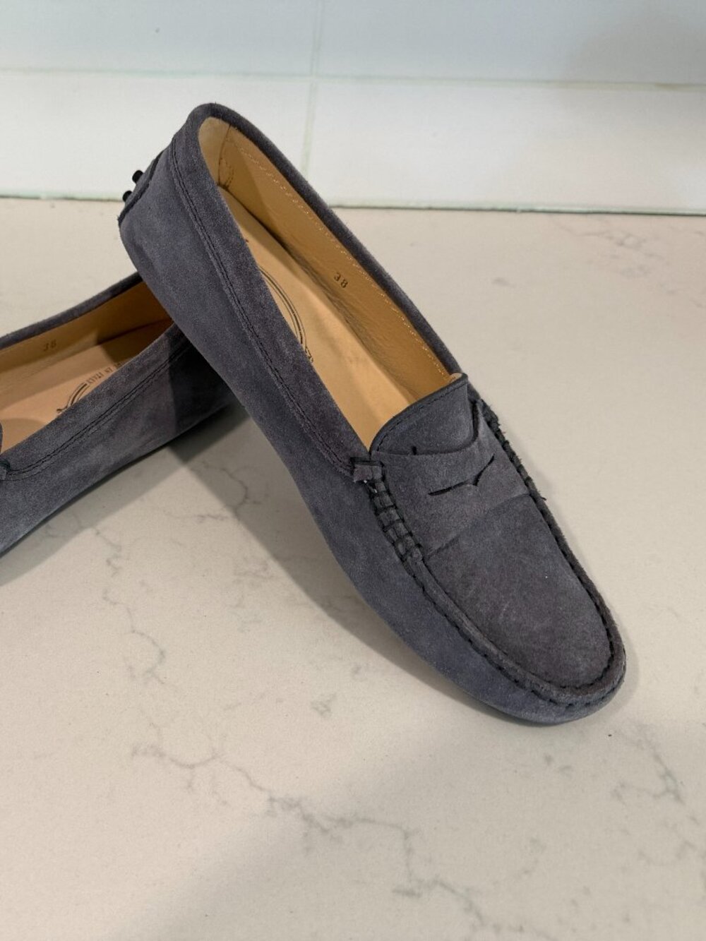 Tod's suede penny loafer Size 38